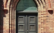 Klosterkirche-Eingangsportal, Foto: MuT Guben