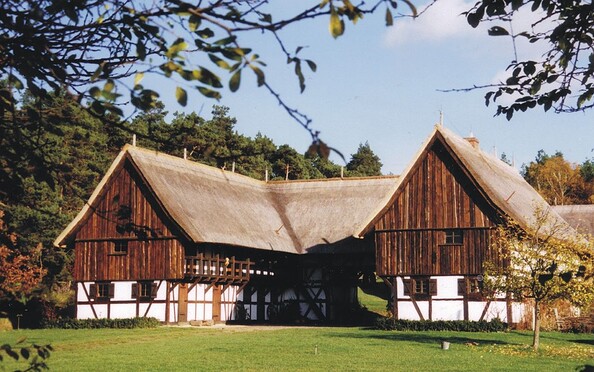 Freilichtmuseum Höllberghof - Dreiseitenhof, Foto: Förderverein Naturpark Niederlausitzer Landrücken, Lizenz: Förderverein Naturpark Niederlausitzer Landrücken