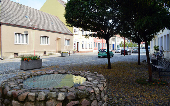 Brunnen in Kirchhain, Foto: Elke Steinitz, Lizenz: Elke Steinitz
