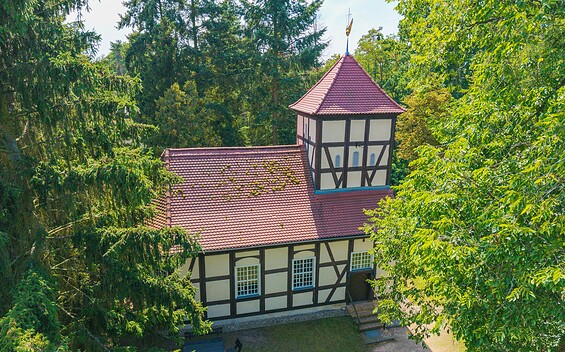 Fischerkirche Ferch, Foto: Martin Karnbach, Lizenz: Gemeinde Schwielowsee