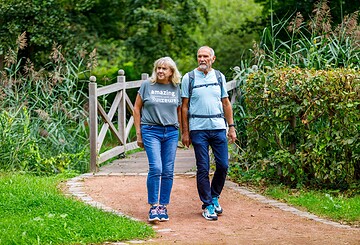 Wanderer im Kurpark, Foto: Andreas Franke, Lizenz: Andreas Franke