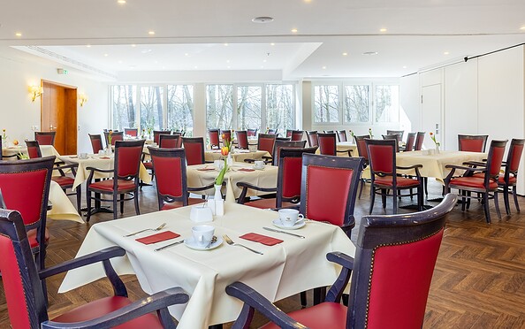 Bibliothek, photo: Hotel Döllnsee-Schorfheide, Foto: Jones-Art, Lizenz: Hotel Döllnsee-Schorfheide