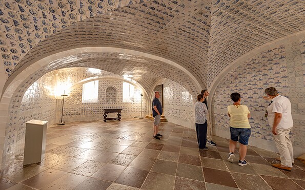 Fliesensaal im Schloss Caputh, Foto: Martin Karnbach, Lizenz: Gemeinde Schwielowsee