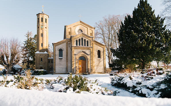 Kirche Caputh im Winter, Foto: Tourismusverband Havelland, Lizenz: Tourismusverband Havelland