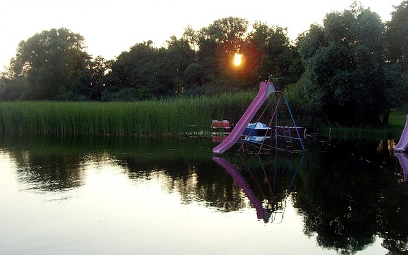 Rutsche am See FKK Herzsprung, Foto: SPORT UND FKK VEREIN HERZSPRUNG E.V., Lizenz: SPORT UND FKK VEREIN HERZSPRUNG E.V.