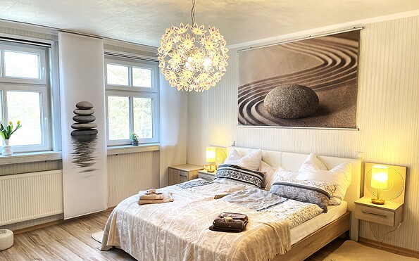 Schlafzimmer 1, Foto: Ulrike Haselbauer, Lizenz: Tourismusverband Lausitzer Seenland e.V.