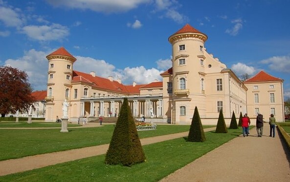 Schloss-Rheinsberg © radreisen-mecklenburg, Foto: R. Tetmeyer, Lizenz: R. Tetmeyer|radreisen-mecklenburg