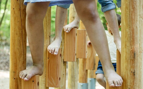 Kletterstelzen, Foto: Pressefoto, Lizenz: Der Barfußpark Beelitz-Heilstätten