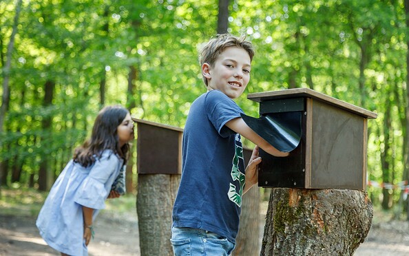 Tast- und Riechkästen, Foto: Pressefoto, Lizenz: Der Barfußpark Beelitz-Heilstätten