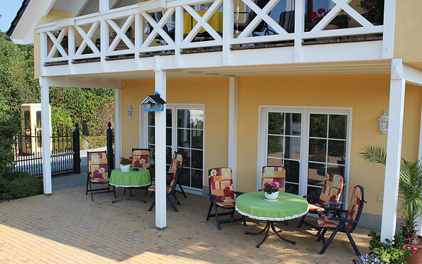 Terrasse an der Rezeption, Foto: Tom Loos, Lizenz: Tom Loos