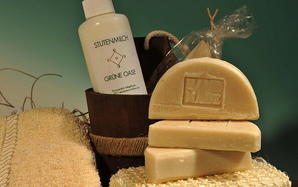 Stutenmilch und Seife, Foto: Stutenmilchfarm Grüne Oase GmbH, Lizenz: Stutenmilchfarm Grüne Oase GmbH