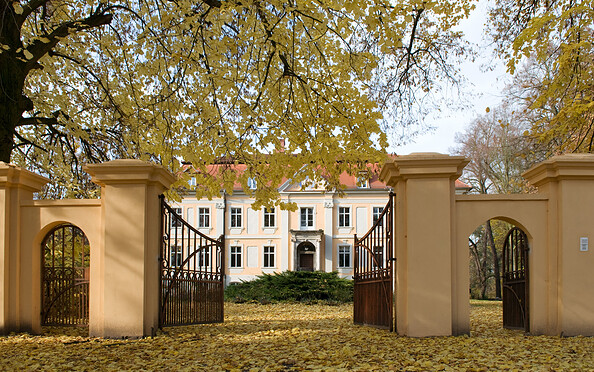 Herbstidylle auf Schloss Stülpe, Foto: Barbara Rupilius, Lizenz: Barbara Rupilius, Schloss Stülpe