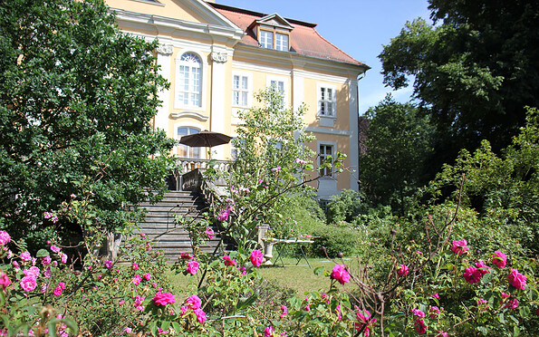Gartenansicht Schloss Stülpe, Foto: Katja Benke, Lizenz: Schloss Stülpe