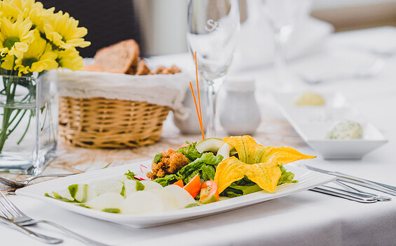 Gericht im Restaurant im Flair Hotel Reuner in Zossen, Foto: Laura Schneider, Lizenz: Laura Schneider