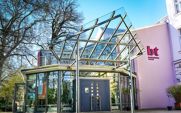Brandenburger Theater, Foto: Juliane Menzel, Lizenz: Brandenburger Theater GmbH