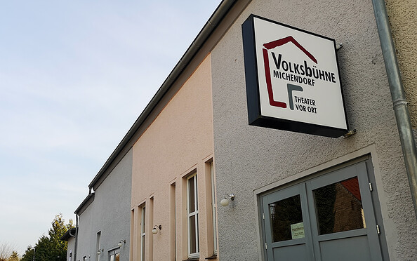 Hausansicht der Volksbühne Michendorf, Foto: Tourismusverband Fläming e.V., Lizenz: Tourismusverband Fläming e.V.