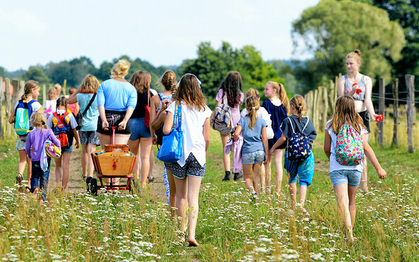 Auf dem Reitplatz, Foto: Hans Sachs, Lizenz: Reiter- &amp; Erlebnisbauernhof Groß Briesen