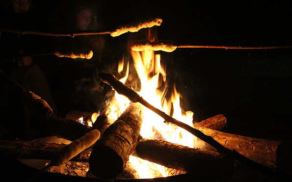 Lagerfeuer, Foto: Hans Sachs, Lizenz: Reiter- &amp; Erlebnisbauernhof Groß Briesen