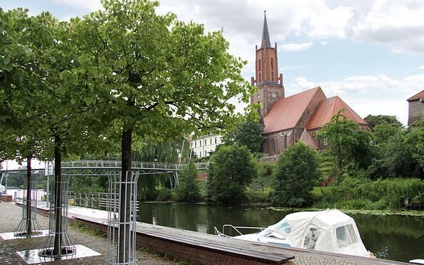 Restaurant &amp; Pension "Zum Alten Hafen"