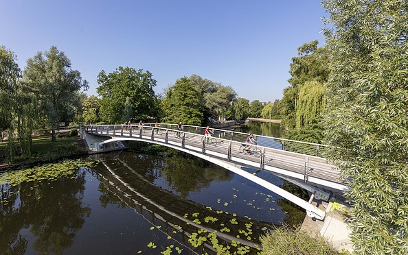 Cyclists on the Havel Cycle Route in Potsdam, Foto: André Stiebitz, Lizenz: PMSG Potsdam Marketing und Service GmbH