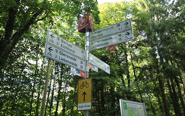 Signpost for cycle routes in Barnimer Land, Foto: Steffen Lehmann, Lizenz: TMB
