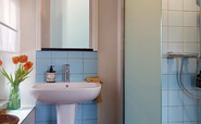 Badezimmer der Datsche am Haussee Wolfshagen, Foto: Beike