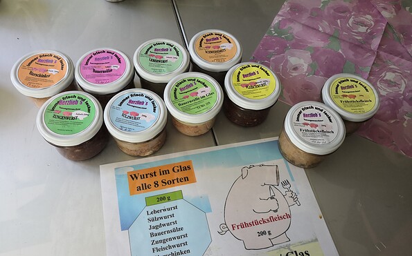Sortiment an Wurstkonserven, Foto: Marleen Herzlieb