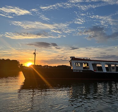 Alte Reederei - Motorboat tours