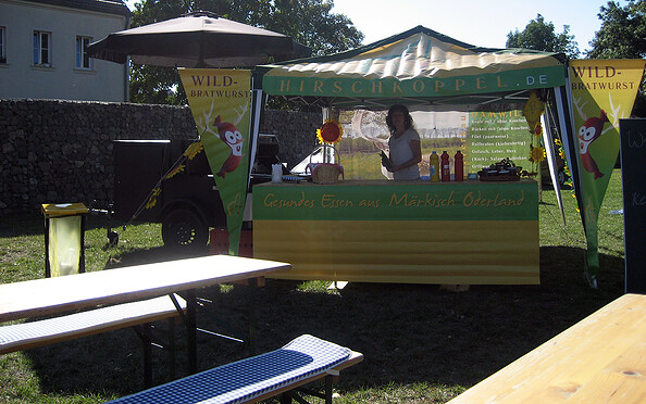 Hirschkoppel in Paulshof - Direktvermarktung mit Stand auf Stadtfesten, Foto: Lutz Bähr