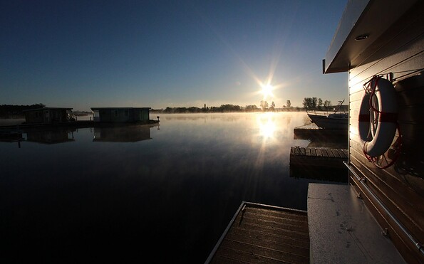 Waterhus Hausbootcharter