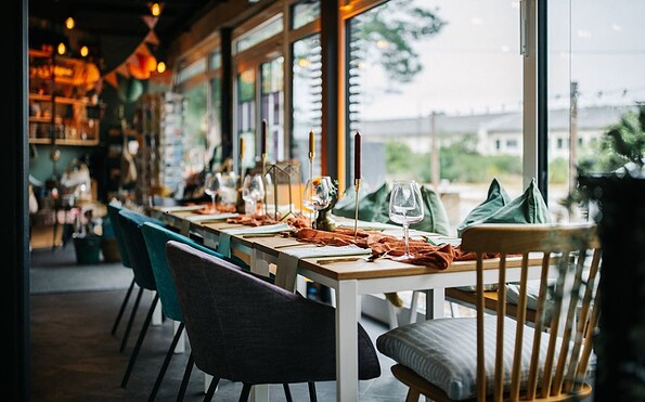 WaldRaum Café Fenster, Foto: Cindy Wiegel, Steven Ritzer, Lizenz: WaldRaum Café