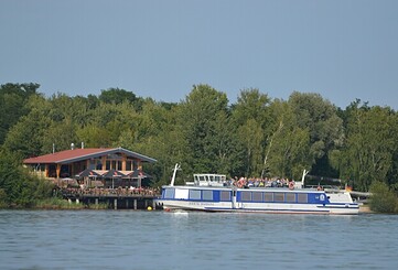 Fahrgastschiff Santa Barbara, Foto: Reederei M. Löwa GmbH