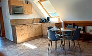 Wohn- Essbereich_DG2, Foto: Rebecca Elzner, Lizenz: Ferienwohnung-Liefeldt GbR