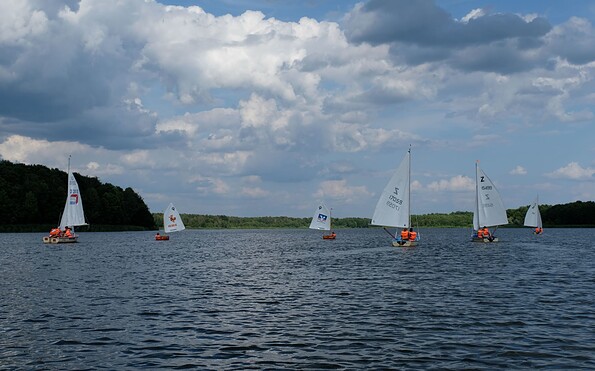 Spreewald-Segelschule am Köthener See, Foto:  Nils Tiebel, Lizenz: Spreewald-Segelschule