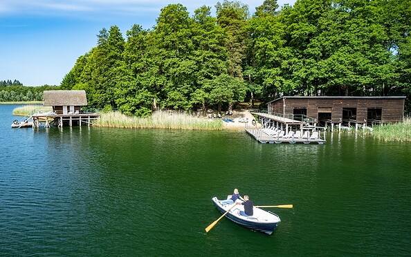 Rudern auf dem Döllnsee, Foto: Jones Art, Lizenz: Hotel Döllnsee GmbH &amp; Co. KG