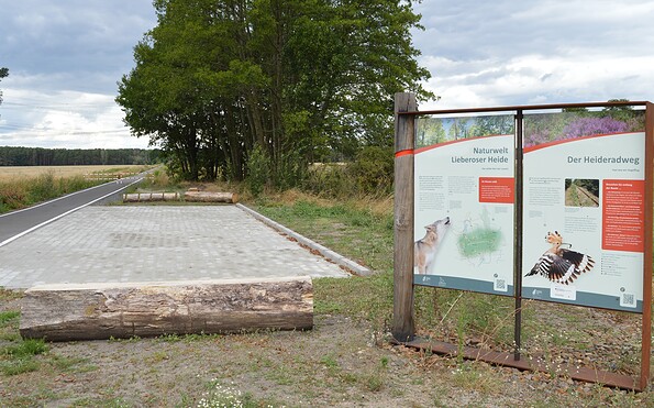 Einstiegspunkt Heideradweg Turnow Preilack, Foto: Christiane Bramer, Lizenz: Naturwelt Lieberoser Heide GmbH