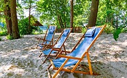 Deck chairs at the beach, Foto: Jones Art, Lizenz: Hotel Döllnsee GmbH &amp; Co. KG