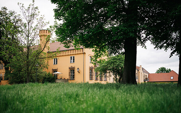 Gutspark Petzow Schloss, Foto: Steven Ritzer, Lizenz: Tourismusverband Havelland e.V.