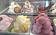 Ice cream counter, Foto: Beate Kroll, Lizenz: Touristinformation Senftenberg