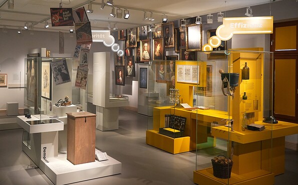 Einblick in die Ausstellung Kopfgeburt, Foto: Brandenburg-Preußen Museum, Lizenz: Brandenburg-Preußen Museum