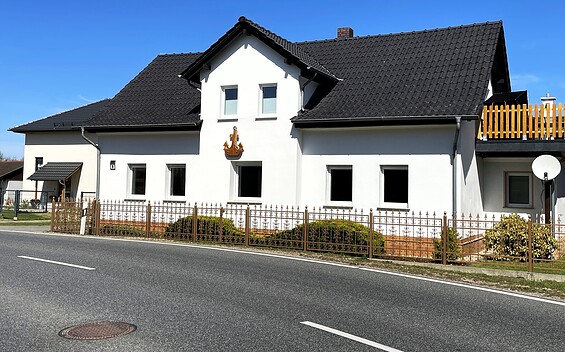 Außenansicht, Foto: Ulrike Haselbauer, Lizenz: Tourismusverband Lausitzer Seenland e.V.