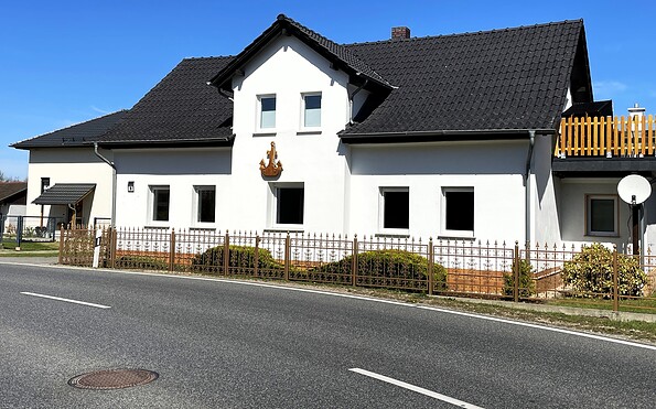 Außenansicht, Foto: Ulrike Haselbauer, Lizenz: Tourismusverband Lausitzer Seenland e.V.