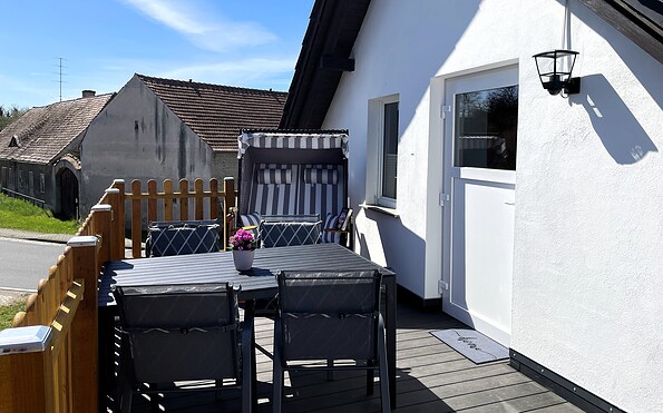 Balkony with seating, Foto: Ulrike Haselbauer, Lizenz: Tourismusverband Lausitzer Seenland e.V.