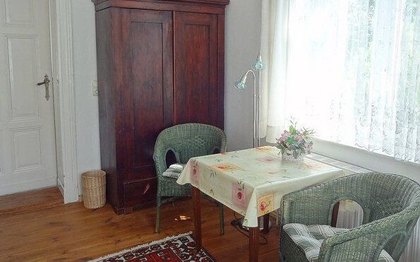 Foto: Schlafzimmer zum Hof, Sommerfeldscher Hof, Foto: Sommerfeldscher Hof