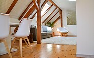 Gästewohnung OG Wohnbereich, Foto: Kerstin Geilich, Lizenz: MuT