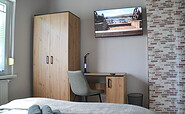Gästewohnung OG,SZ 3 mit Schreibtisch, Foto: Kerstin Geilich, Lizenz: MuT