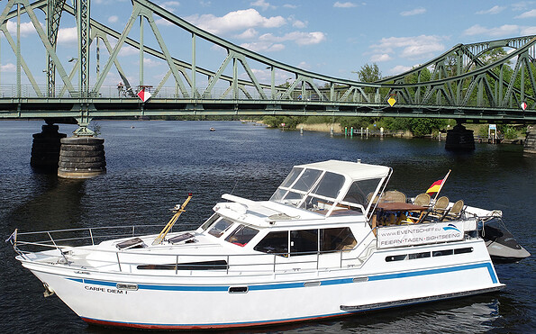 Yacht CARPE DIEM 1, Foto: Günther Winkler, D-12161 Berlin, Lizenz: Günther Winkler, D-12161 Berlin