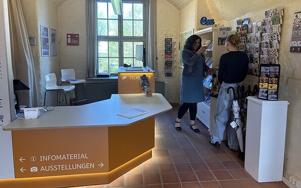 Touristinformation, Foto: Jennifer Ehm, Lizenz: Seenland Oder-Spree