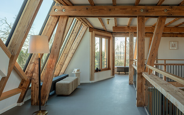 OG Wooden beams, Foto: Till Schuster, Lizenz: Remote Republic Labs GmbH