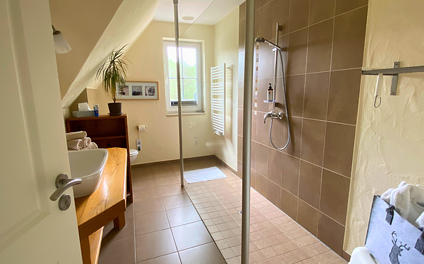 Modernes Bad, Foto: Sabine Ducos, Lizenz: NaturApartments HideAway &amp; Spa